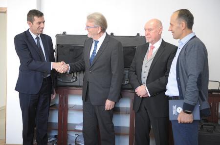 06. EULEX donates Inspection Kits to Kosovo Customs