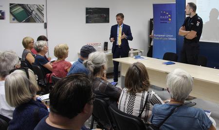 2. A group from the Democracy in Europe Organisation visits EULEX