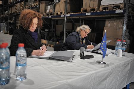 04. EULEX hands over equipment to EU Delegation in Albania