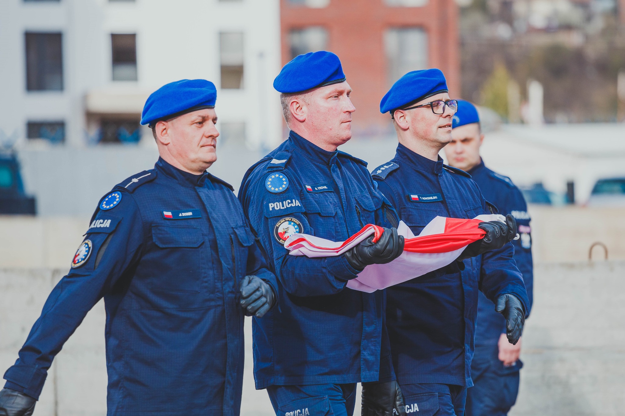  Specijalizovana policijska jedinica EULEX-a održala ceremoniju podizanja zastave 