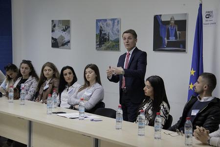 2. Pejë/Peć students visit EULEX