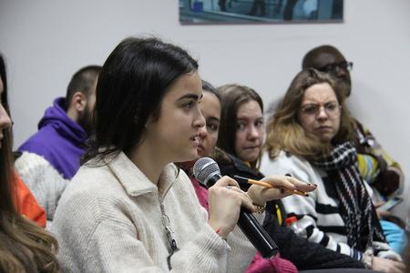 8. EULEX hosts visit from human rights master students