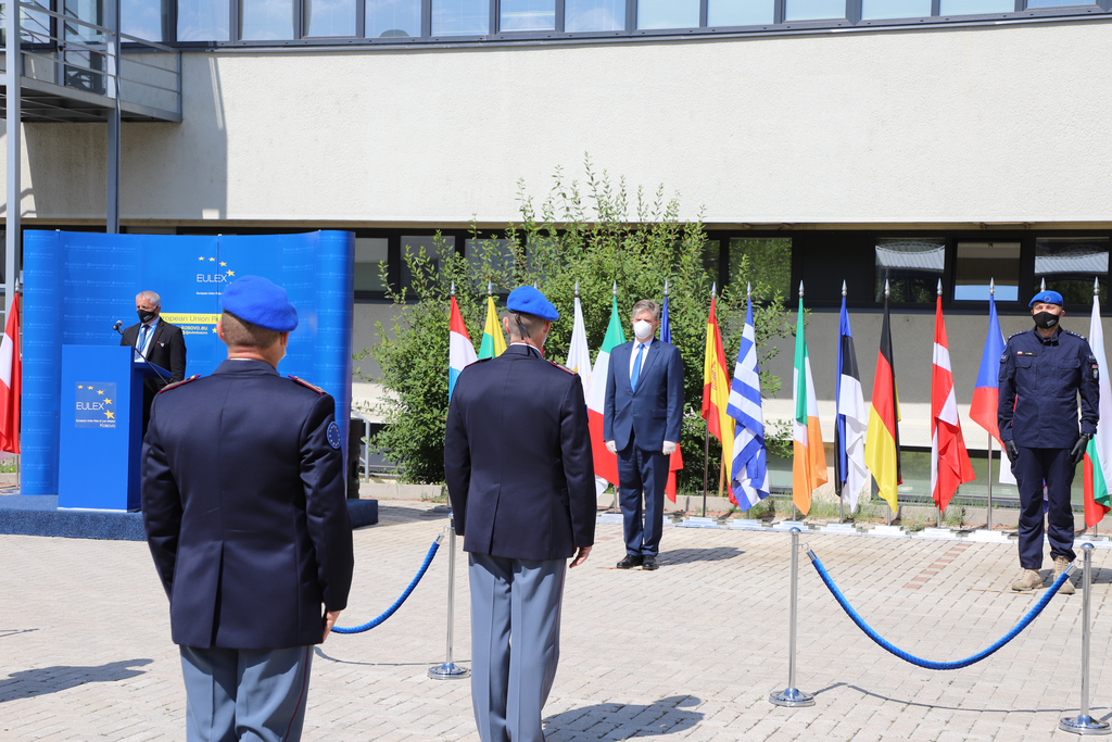 ​Head of EULEX awards “CSDP Mission in Kosovo Service Medal” to Mission staff