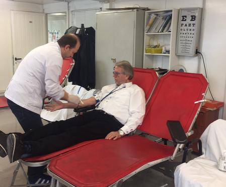 2. Heronj të pazëshëm që shpëtojnë jetë – Fushata e EULEX-it për dhurim të gjakut