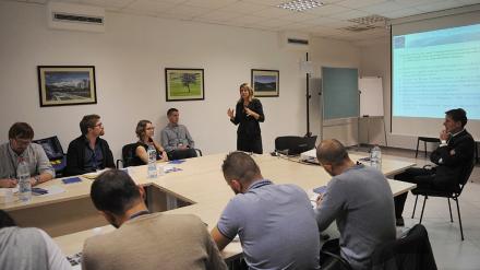 01. Students from University of York visit EULEX