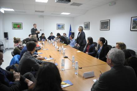 2. Student Visit to EULEX